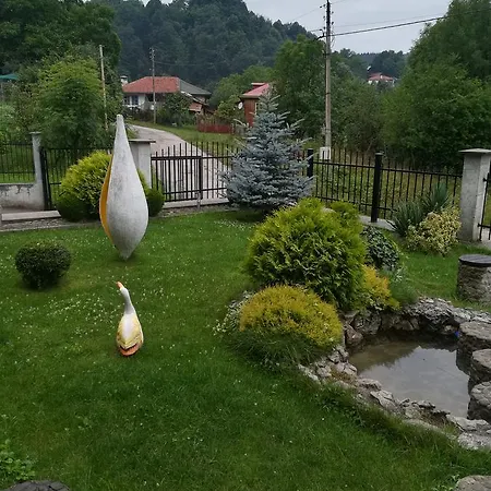 Balkanski Kat בית הארחה גברובו